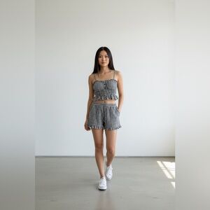 American‎ Eagle Black White Gingham Ruffle Tie Front Crop Top M